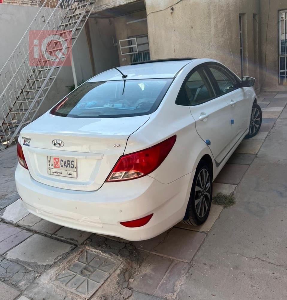 هیوندای ئەکسنت